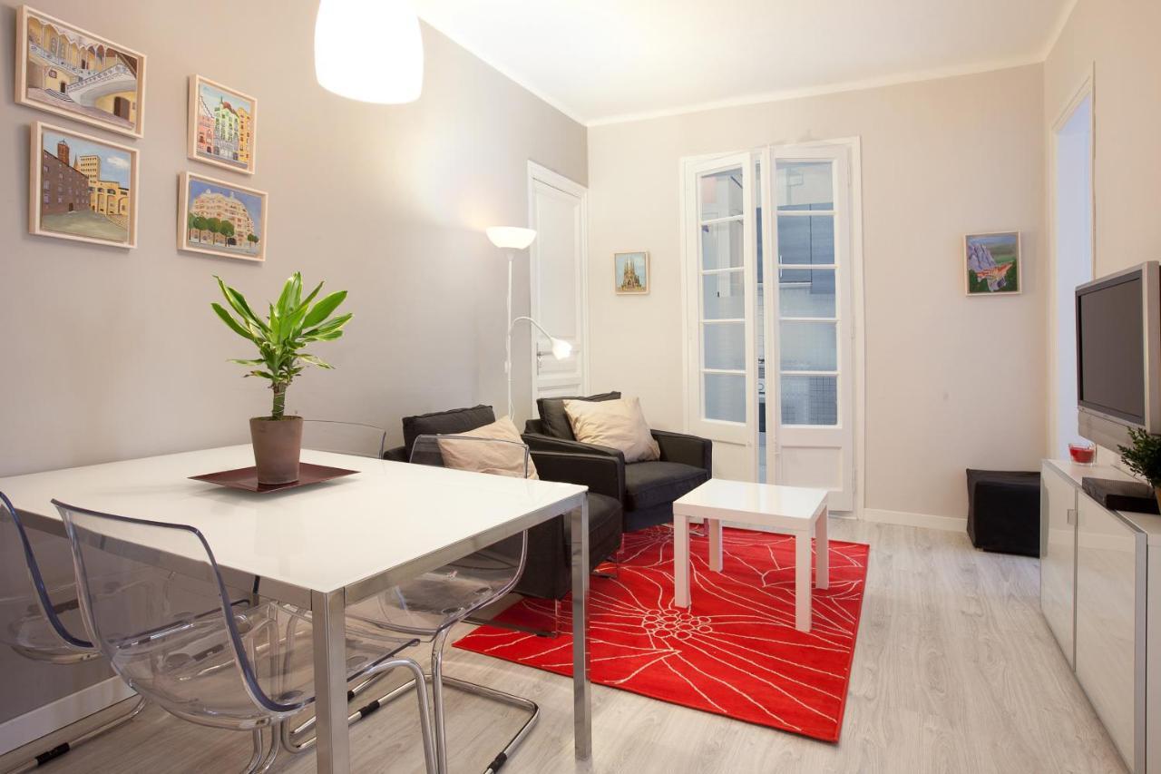 Enjoy Apartments Vp Camp Nou Barcelona Bagian luar foto