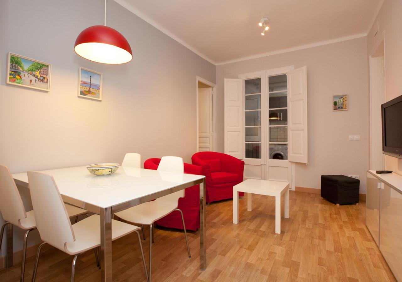 Enjoy Apartments Vp Camp Nou Barcelona Bagian luar foto