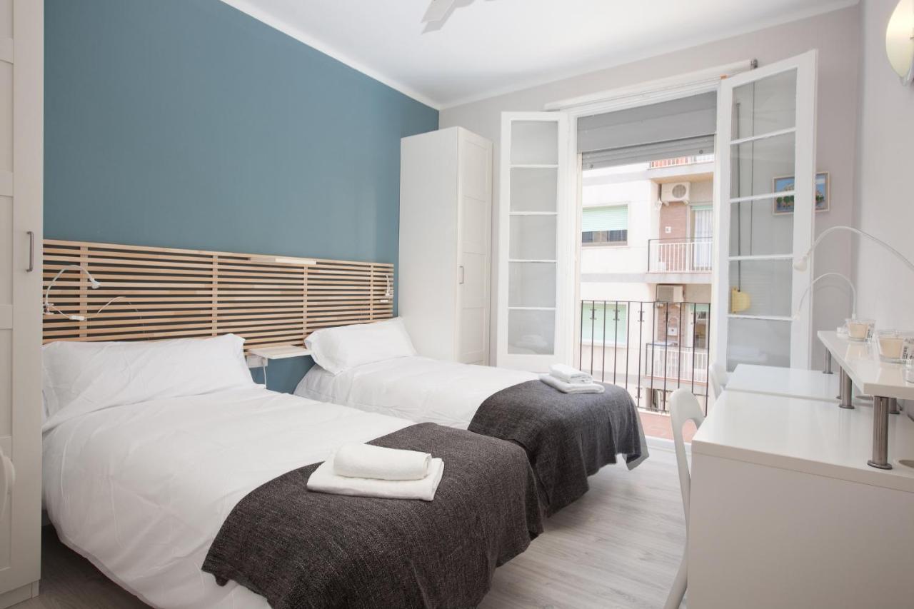 Enjoy Apartments Vp Camp Nou Barcelona Bagian luar foto