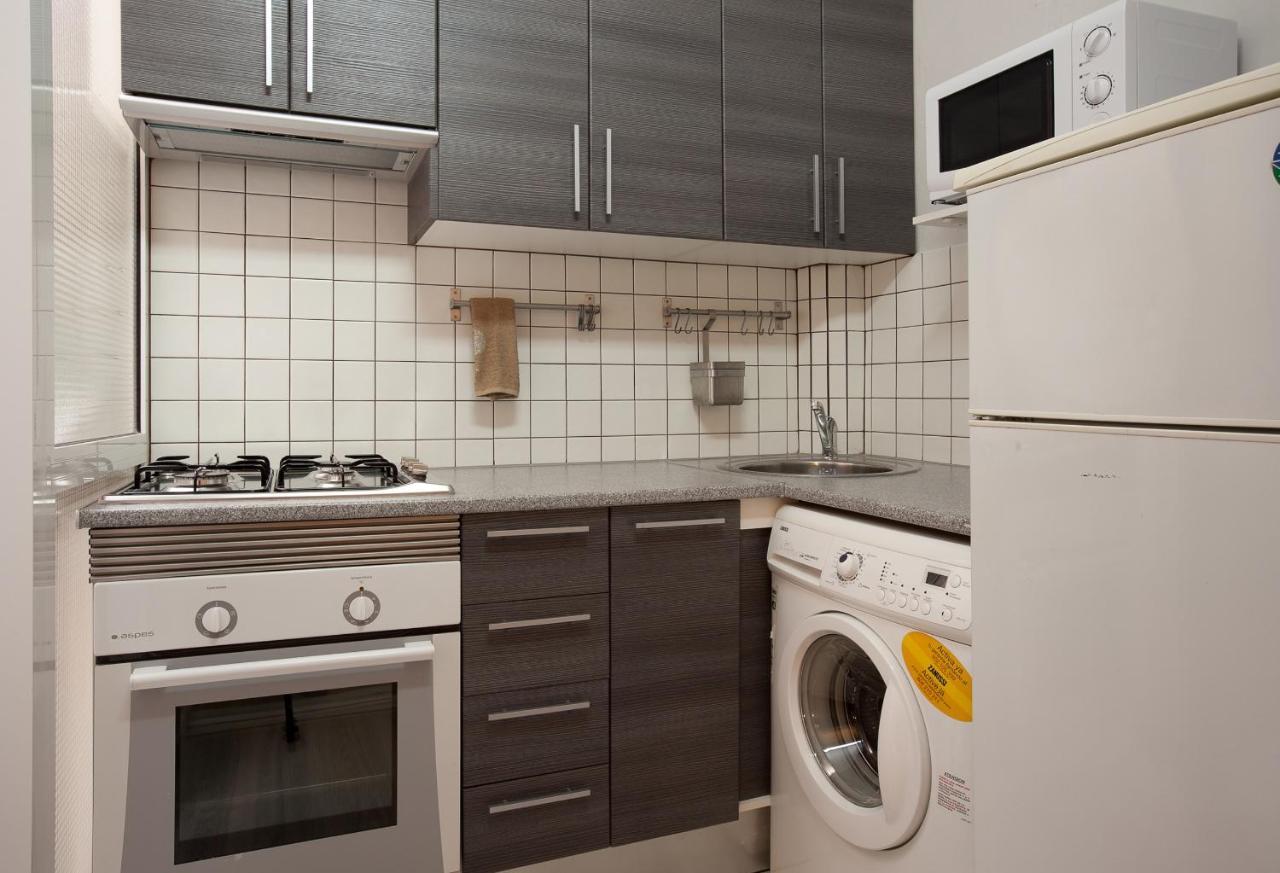 Enjoy Apartments Vp Camp Nou Barcelona Bagian luar foto