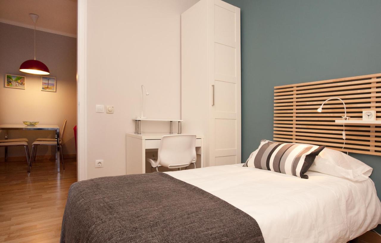 Enjoy Apartments Vp Camp Nou Barcelona Bagian luar foto