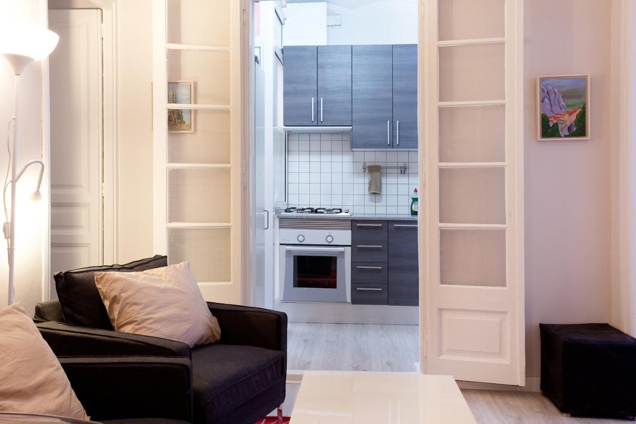Enjoy Apartments Vp Camp Nou Barcelona Bagian luar foto
