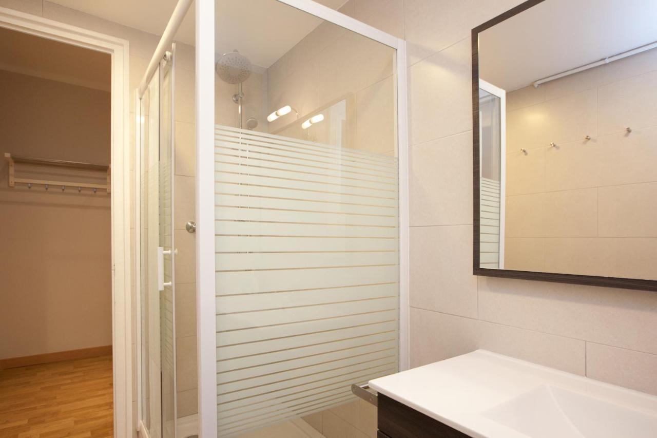 Enjoy Apartments Vp Camp Nou Barcelona Bagian luar foto